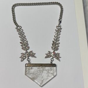BCP jewelry Elegant Silver and Crystal Necklace